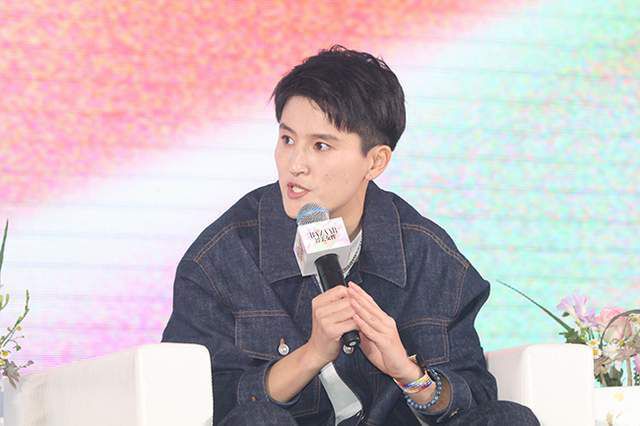 《朋友夫妇:交换》4在线观看